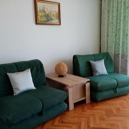 Apartman Violeta Ловран Екстер'єр фото