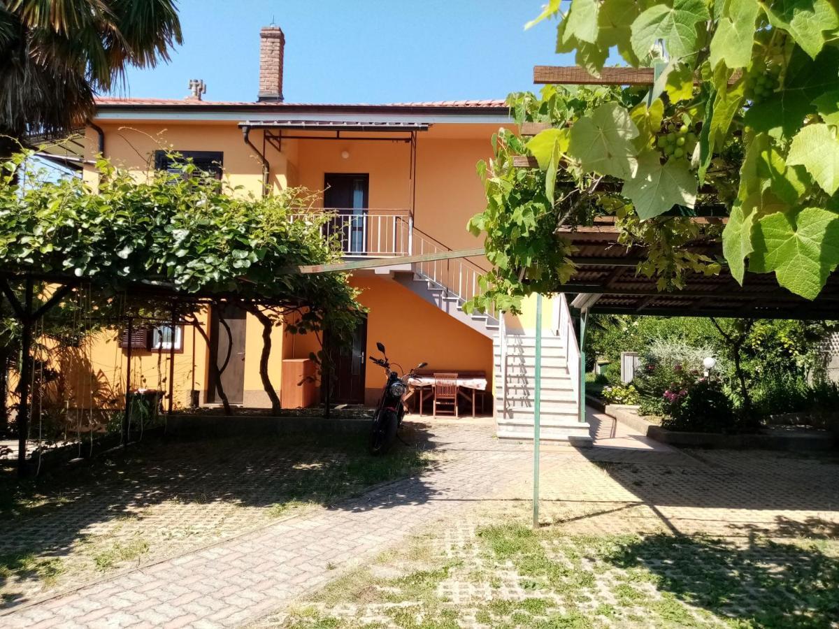 Apartman Violeta Ловран Екстер'єр фото